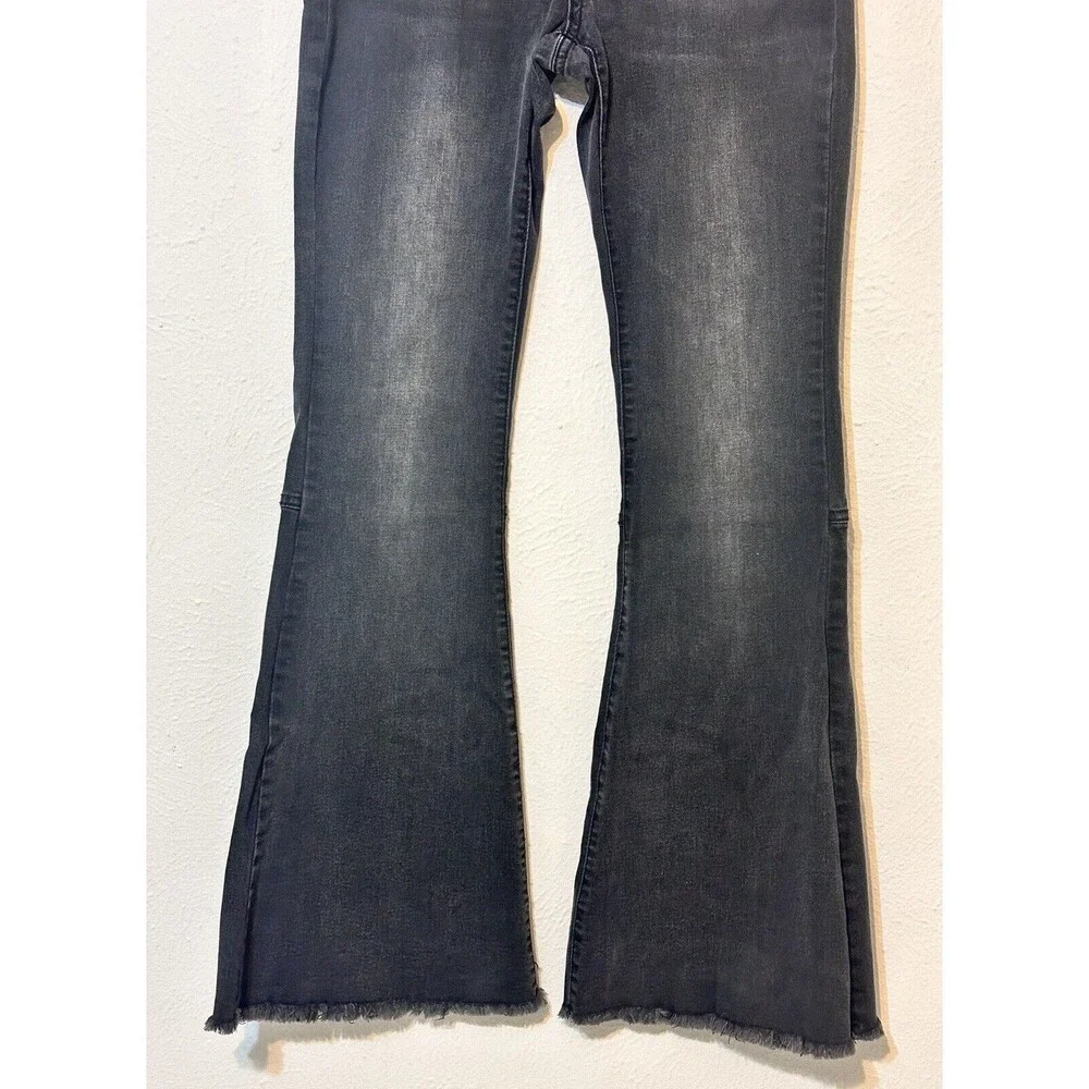 L&B Lucky And Blessed Viniage Women’s Size 8 Black Flare Jeans Y2K Raw Hem